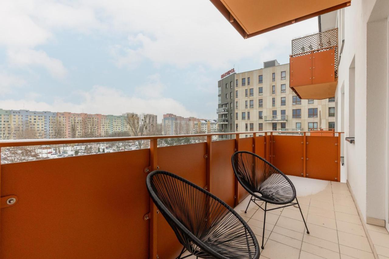 Loft Apartment With Parking In Warsaw By Noclegi Renters ภายนอก รูปภาพ